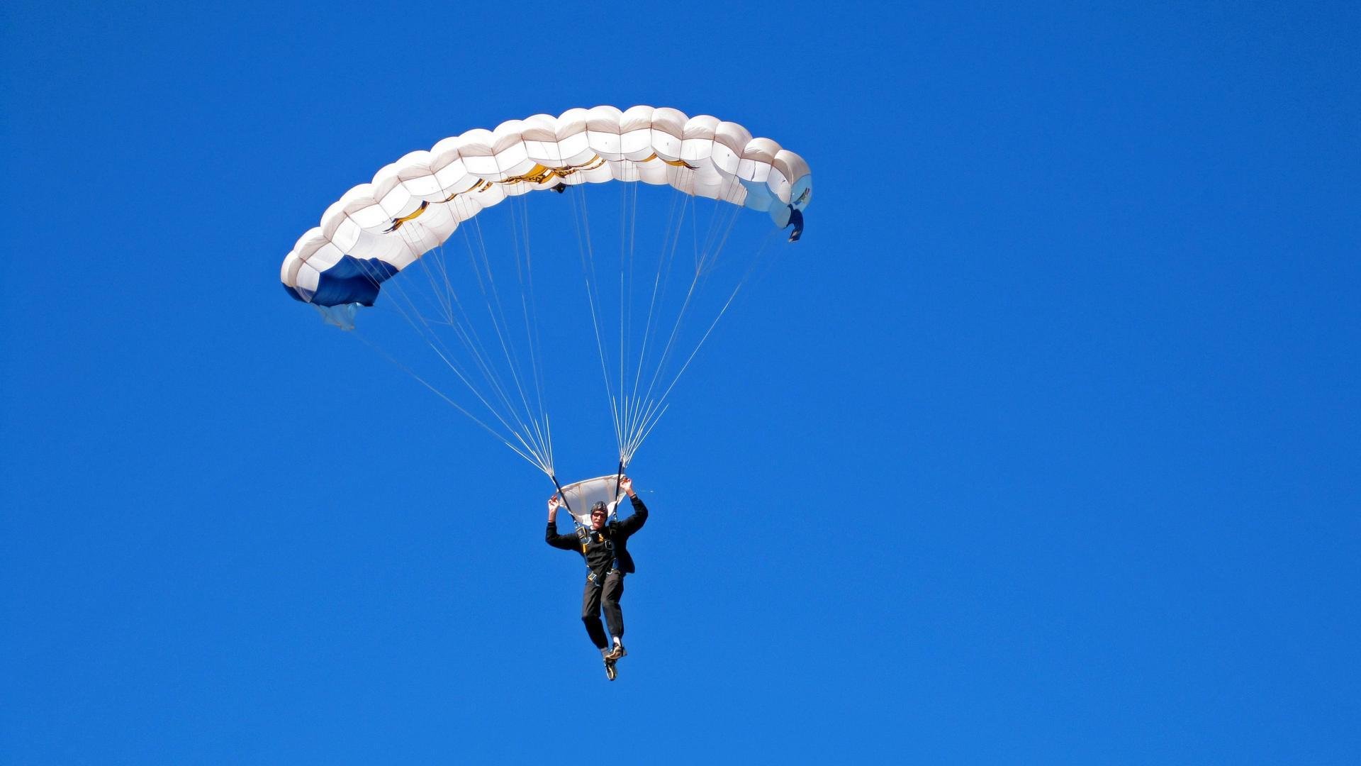 门迪压力下完成爆发，马赛提前终结悬念拜仁