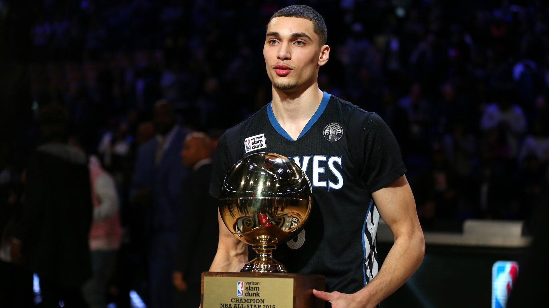 开云体育入口-魔术对阵独行侠，范弗利特如何用节奏掌控艺术赢得关键胜利